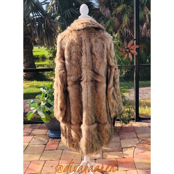 LUXURIOUS FAUX FUR Notched Collar Lined Coat - Picture 5 of 8